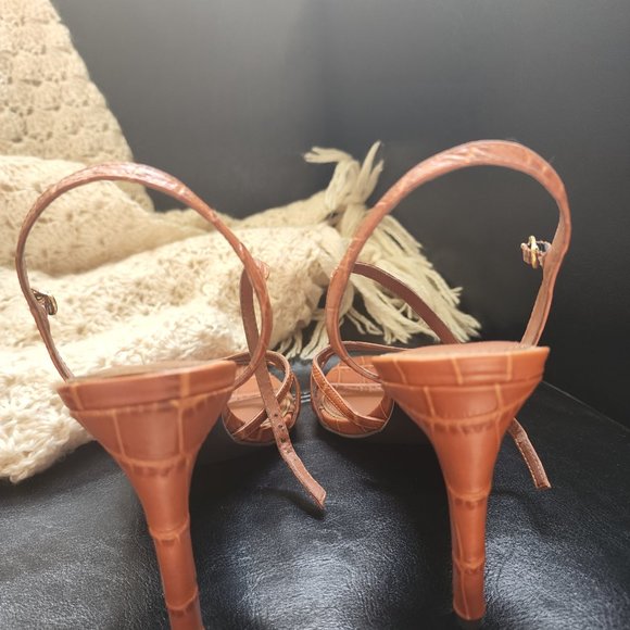 UPDATED - Ralph Lauren Strappy Heels-Sammy-6.5 - Picture 6 of 10